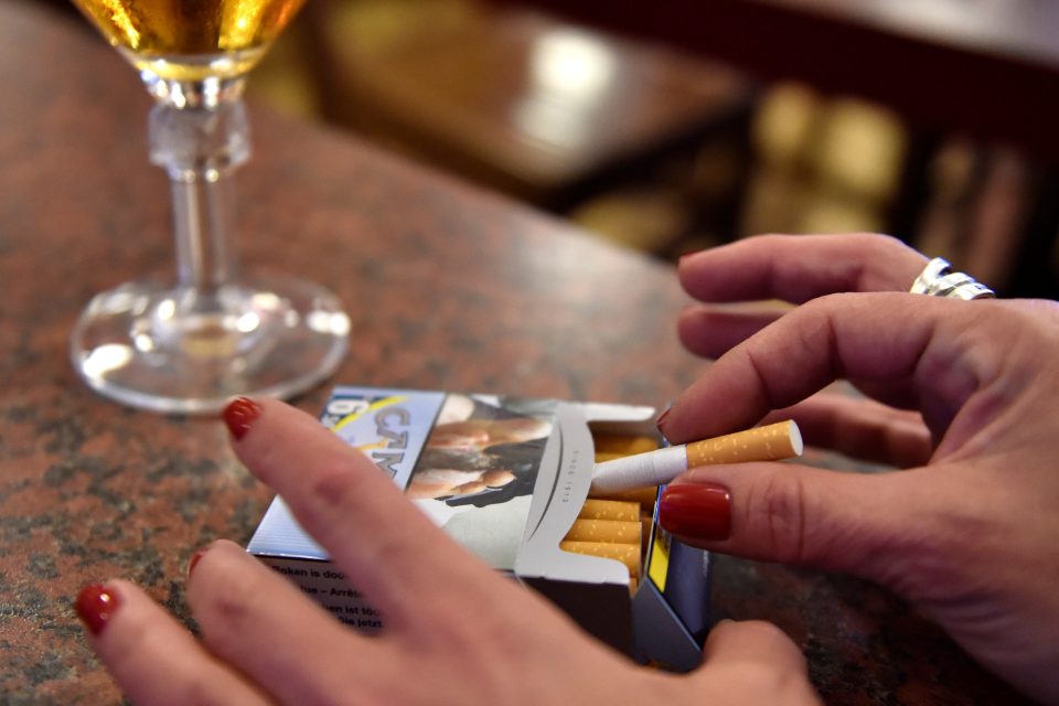 Kouření,  cigarety  (ilustrační foto) | foto: Reuters