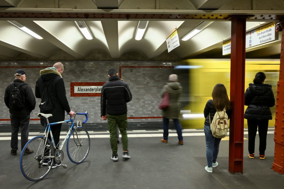 Komplikace v dopravě se v Německu dotknou milionů cestující | foto: Annegret Hilse,  Reuters